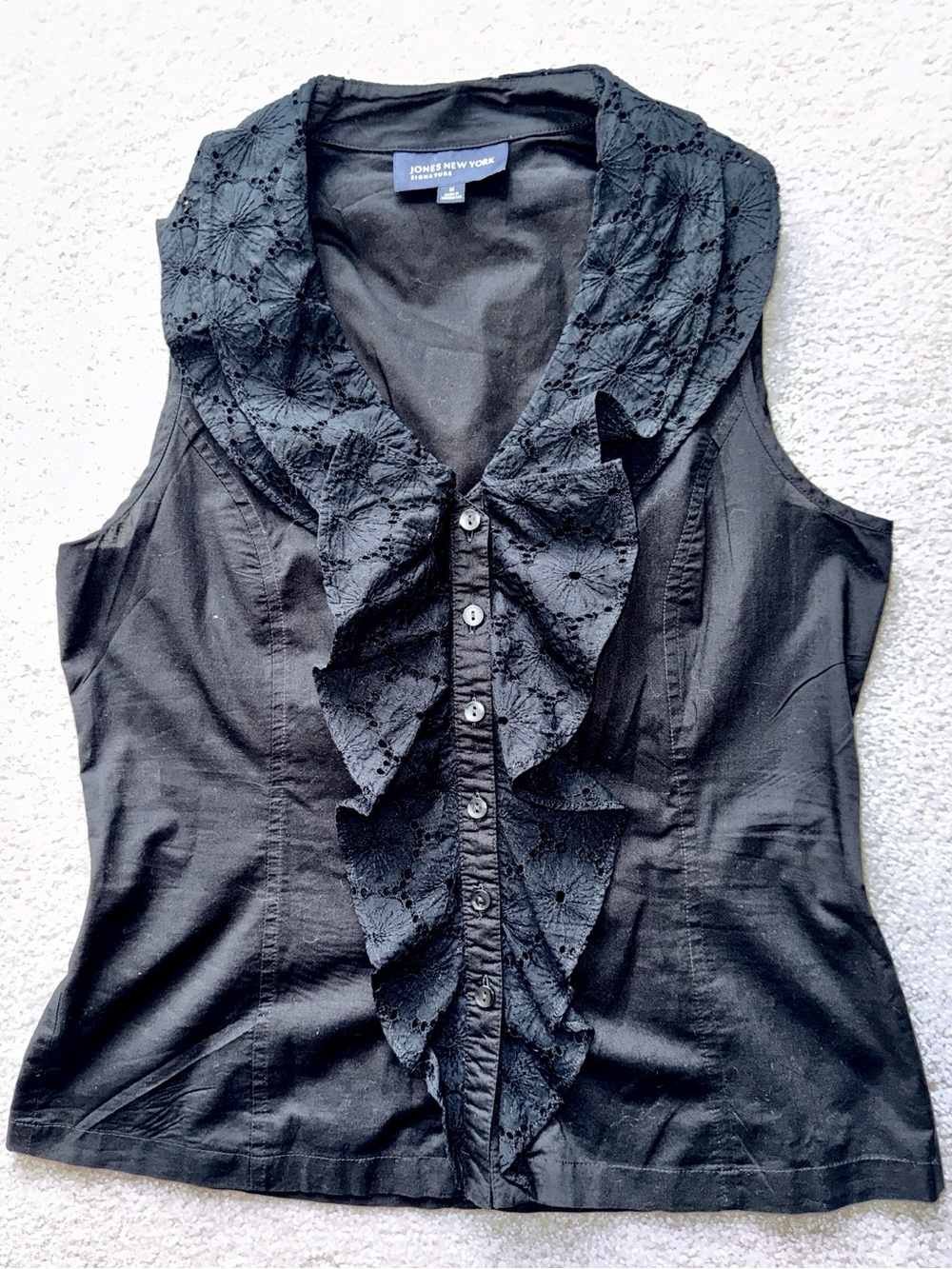 Jones New York Black Eyelet Ruffle Sleeveless Blouse Size M